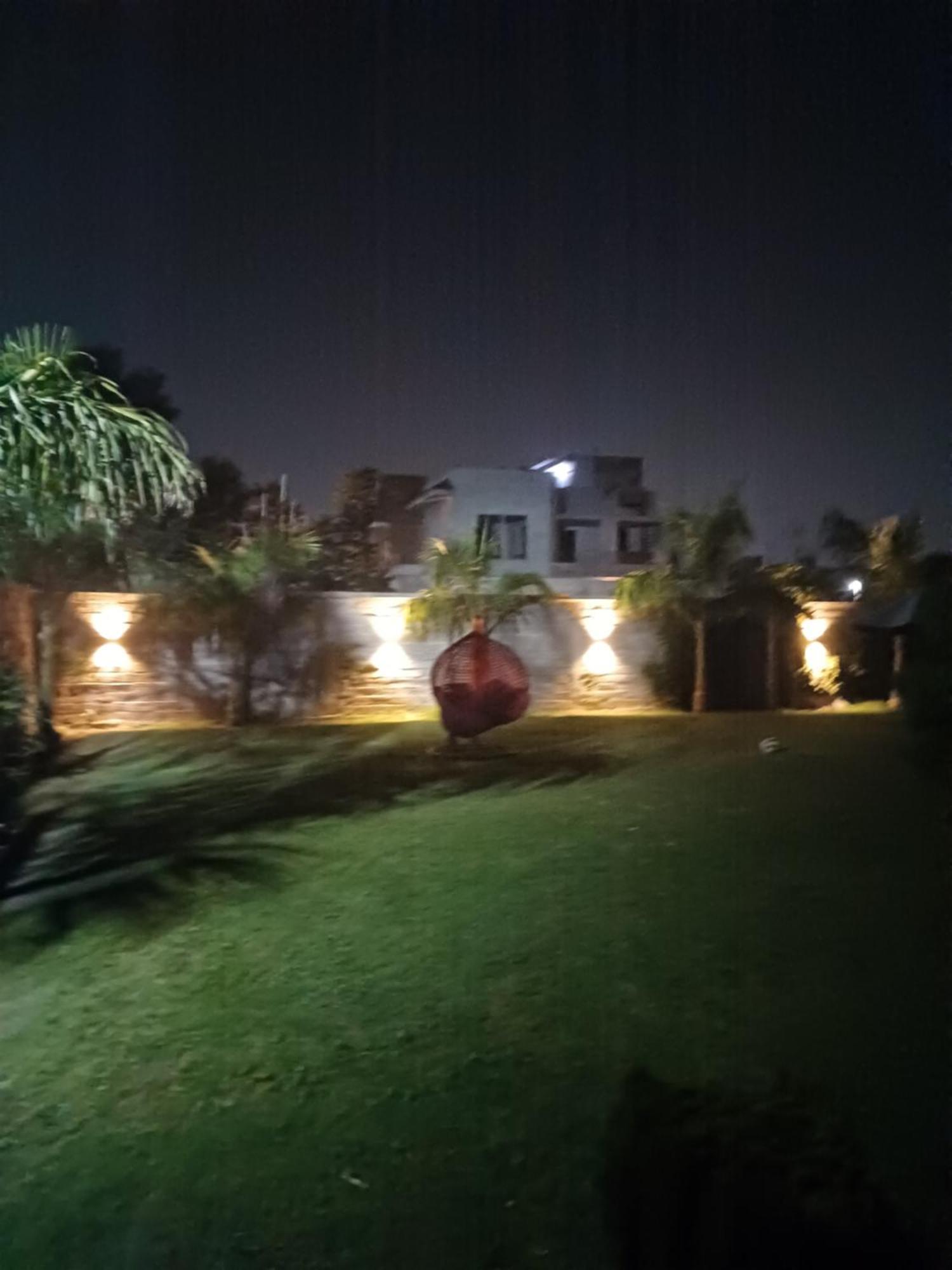 Greystone Villa: Luxurious Retreat with Pool and Entertainment Amritsar Exterior photo